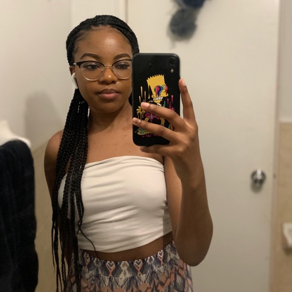 Meet your Posher, Taniya - Picture 1 of 1